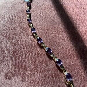 Elegant Purple and Gold Bracelet
